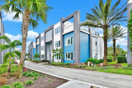 Orlando Presidential Tour | Four-Bedroom Condo with Loft (2 Available)
