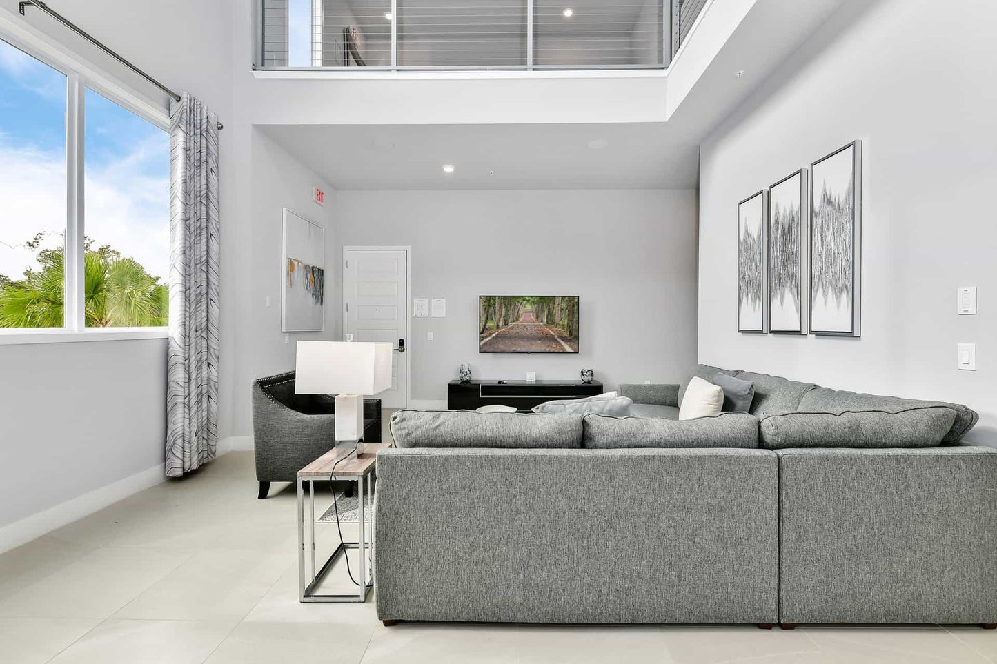 Orlando Presidential Tour | Four-Bedroom Condo with Loft (2 Available)