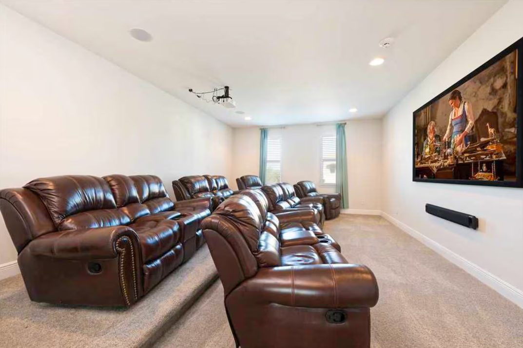 13-Bedroom Luxury Golf Course Pool & Spa Home