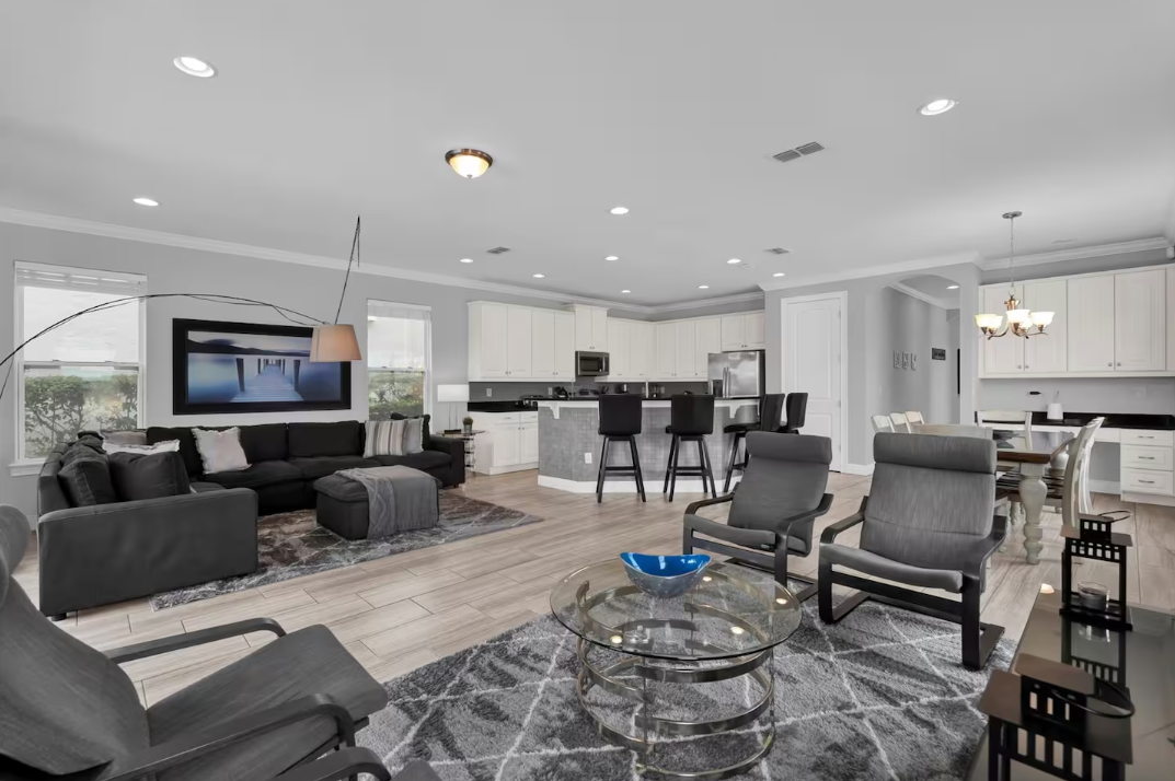 LISTING #2 – MODERATE TEAM HOME