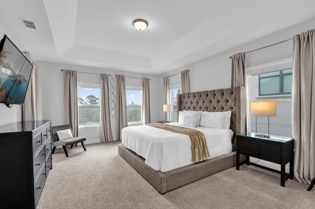 LISTING #2 – MODERATE TEAM HOME